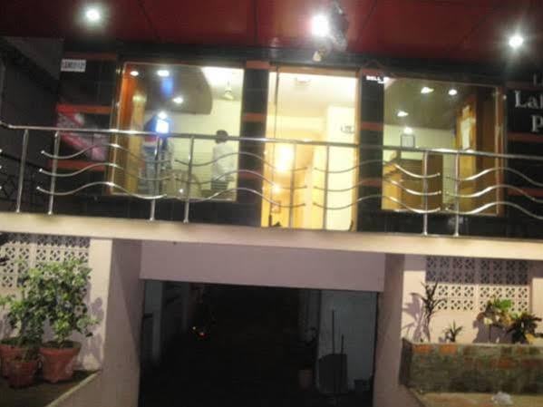 Oyo Hotel Lakshmi Paradise Visakhapatnam Eksteriør bilde