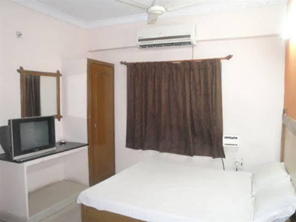 Oyo Hotel Lakshmi Paradise Visakhapatnam Eksteriør bilde