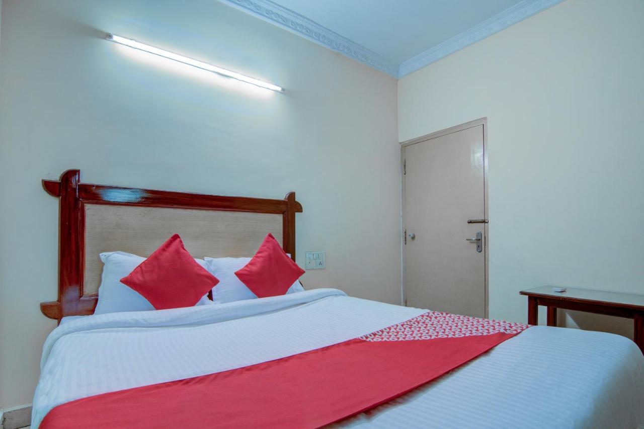 Oyo Hotel Lakshmi Paradise Visakhapatnam Eksteriør bilde