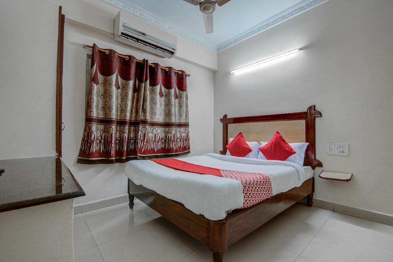 Oyo Hotel Lakshmi Paradise Visakhapatnam Eksteriør bilde