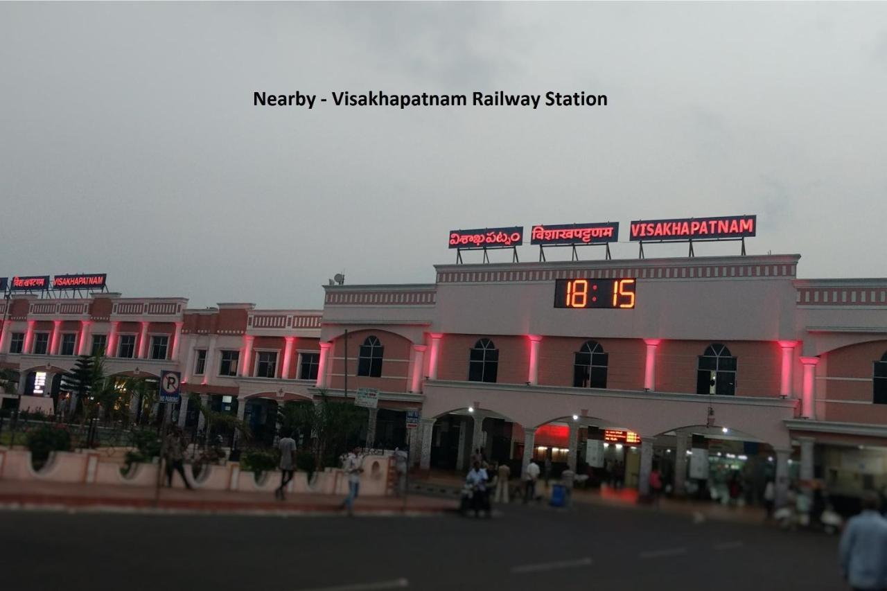 Oyo Hotel Lakshmi Paradise Visakhapatnam Eksteriør bilde